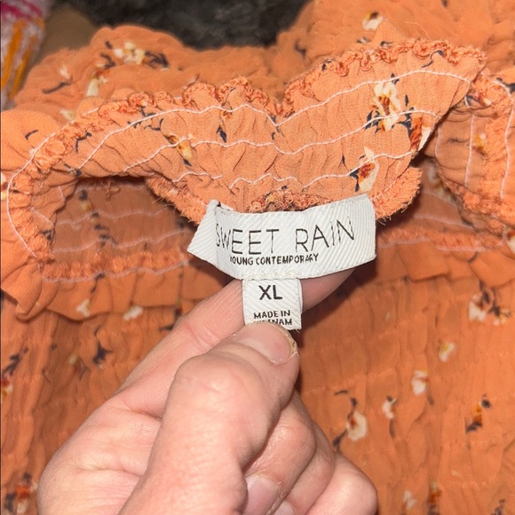 Sweet Rain Orange Floral Smocked Blouse - Picture 5 of 5